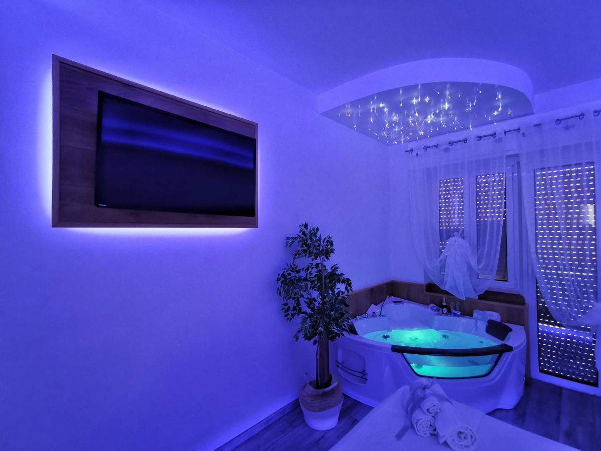 Il Mare Di Roma Deluxe Hotel Лидо ди Остия Екстериор снимка