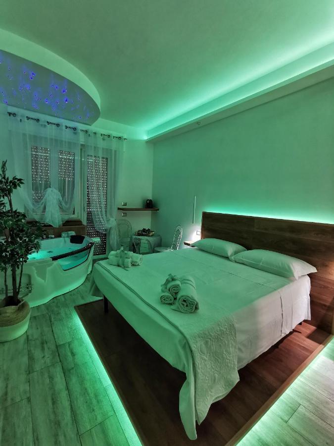 Il Mare Di Roma Deluxe Hotel Лидо ди Остия Екстериор снимка